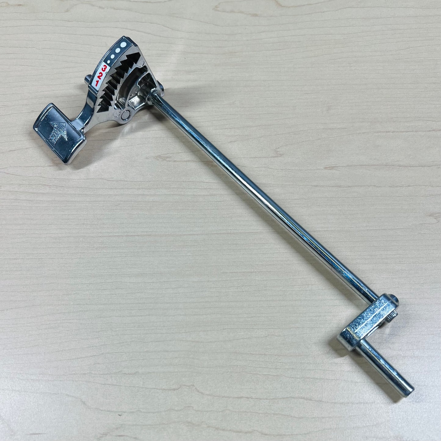 Front axle for Kirby vacuum models G3 - Sentria II.